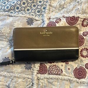 Kate Spade Brown and Black Wallet
